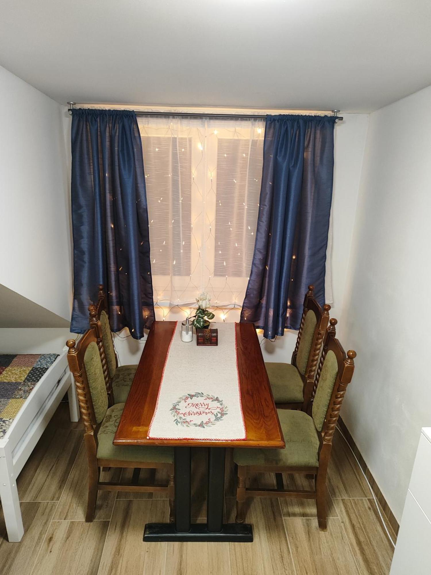 Kralovak Apartment Kraluv Dvur Luaran gambar